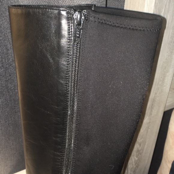 Nine West boots - Picture 4 of 8